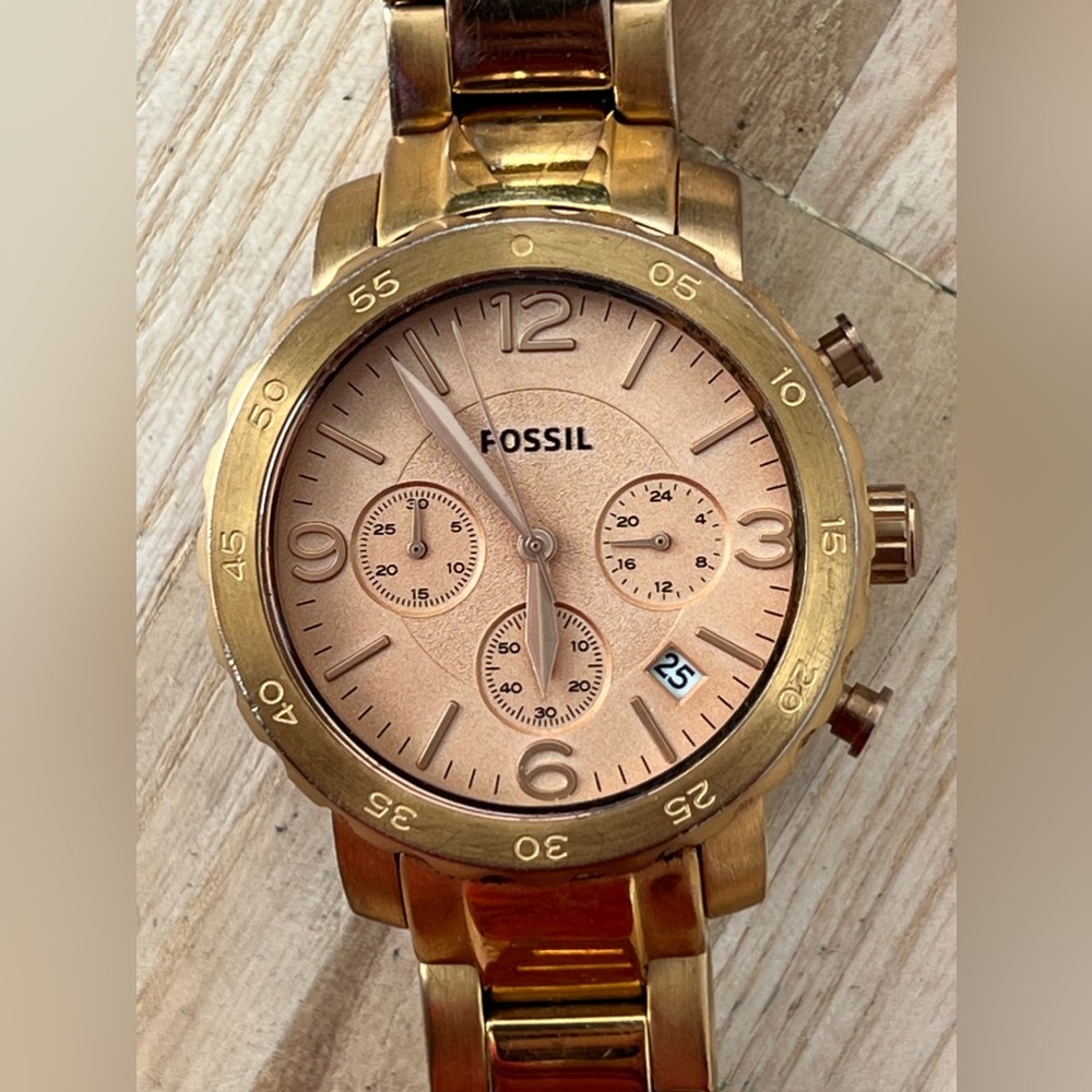 Fossil Boyfriend Chronograph Ladies Watch Rose Gold Tone Case Bracelet Dial Date